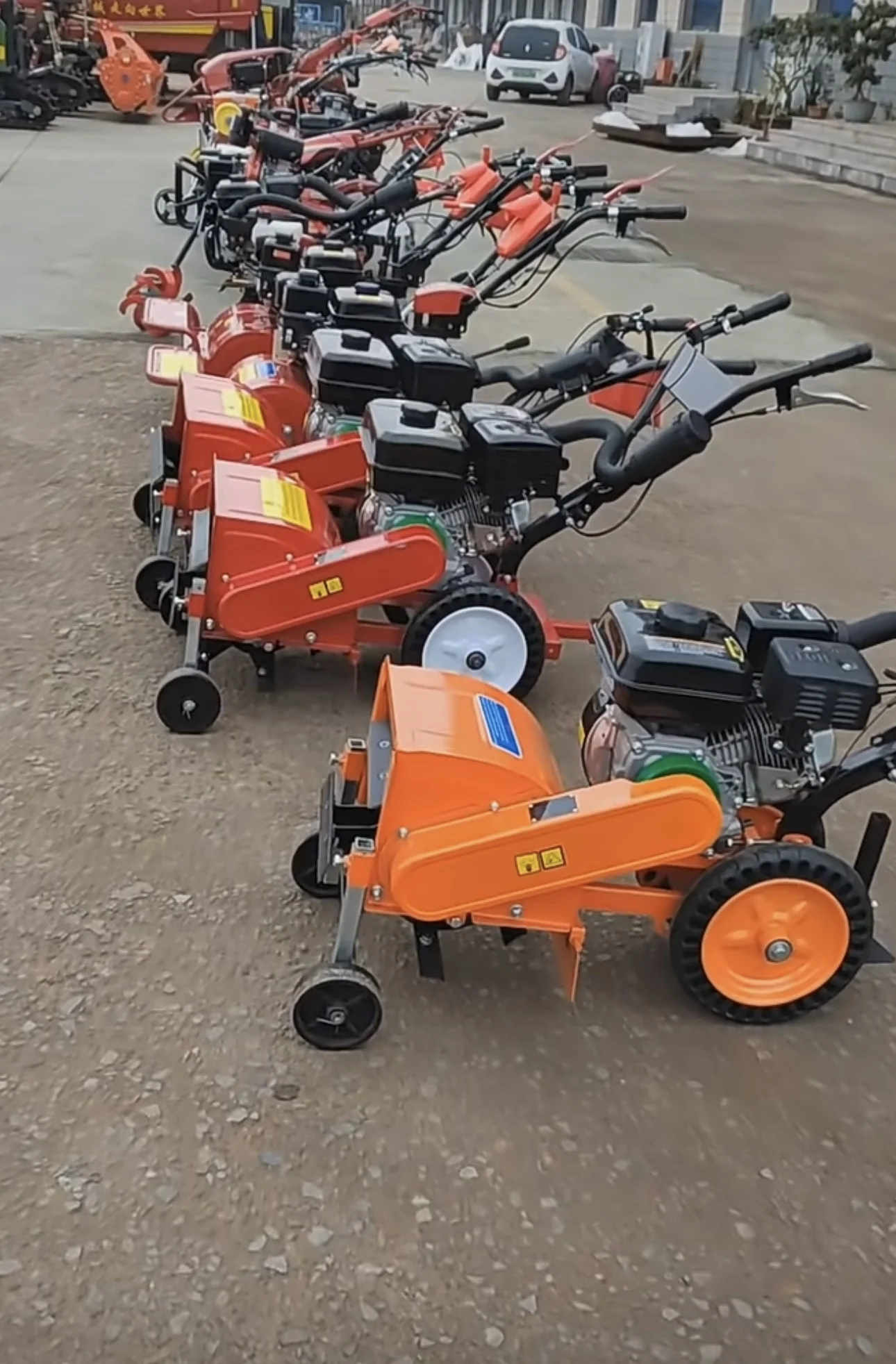 Rotary Tiller Machine - Efficient Fertilizing & Seeding