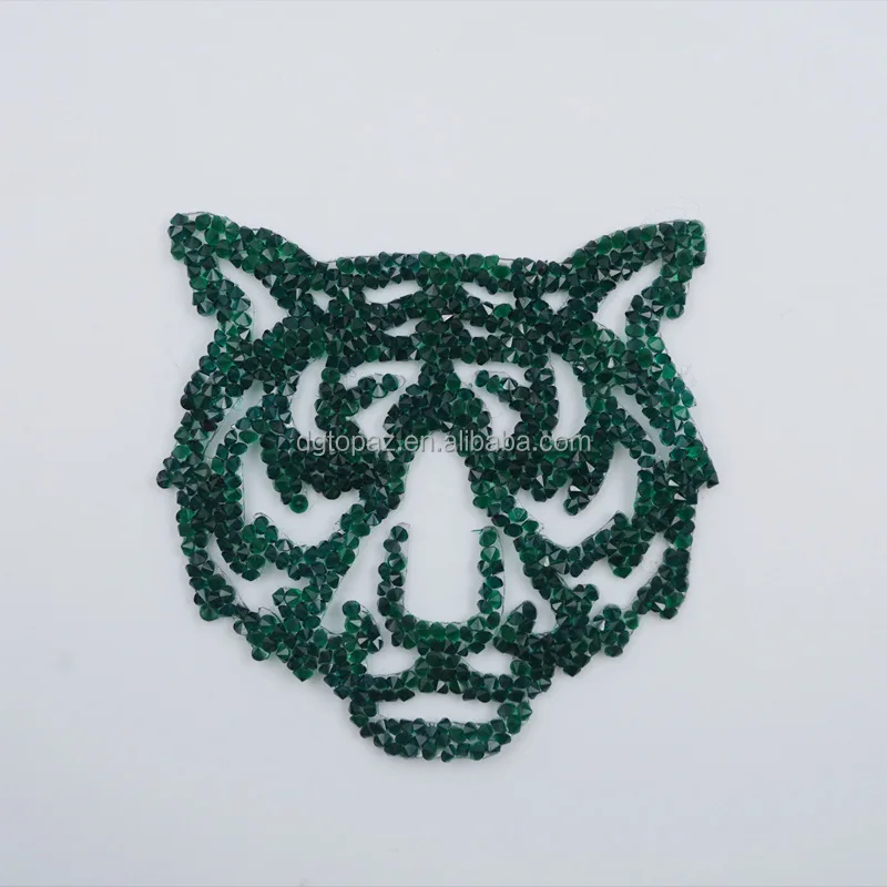 Free sample Wholesale cartoon heat transfer patch 3d diamond beads bear patch iron on for hats