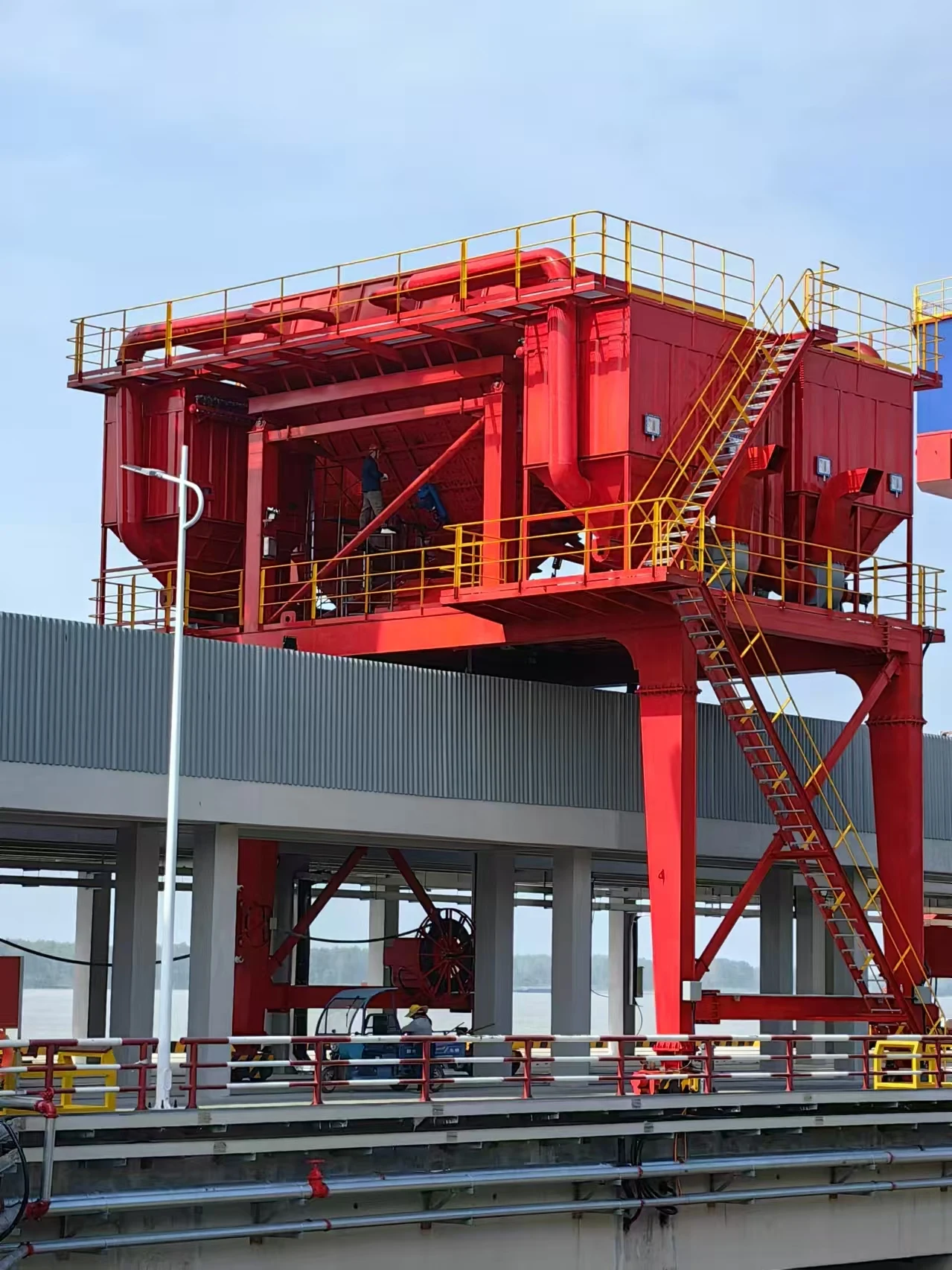 New Condition Railway Vacuum Dust-Removal Hopper for Manufacturing Plant Use
