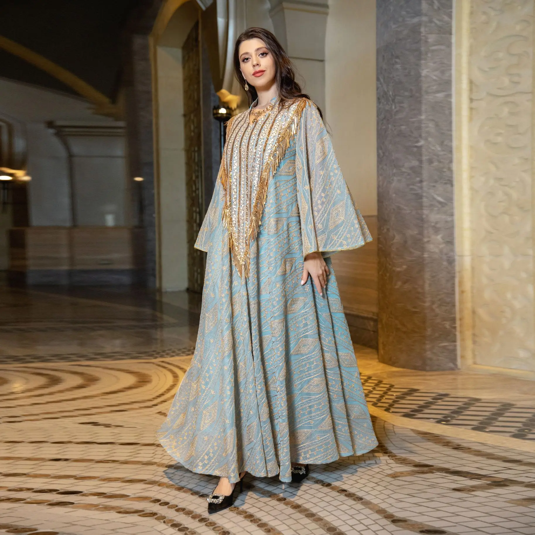 Abayas Caftan de Luxe Vente en Gros Caftan du Maroc Turc Vêtements pour  Femmes Caftan de Luxe