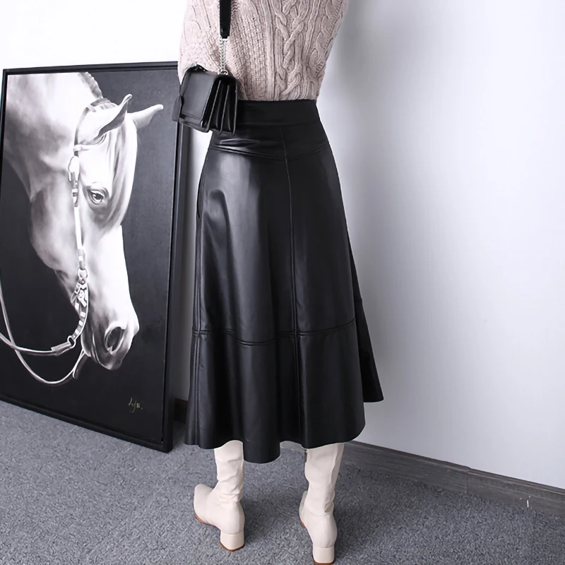 Spring 22 Ladies a Pattern New Fashion Wine Color Long Leather Skirt High Waist Real Leather Skirt With Placket Buttons