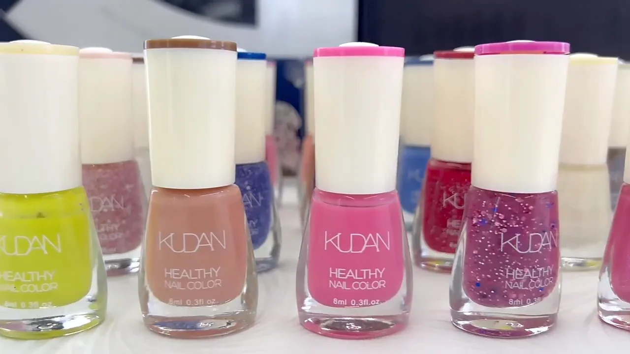 Korean Oil Permanent Nail Polish Set Wholesale Glass Manufacturers Colors Fast Drying Long