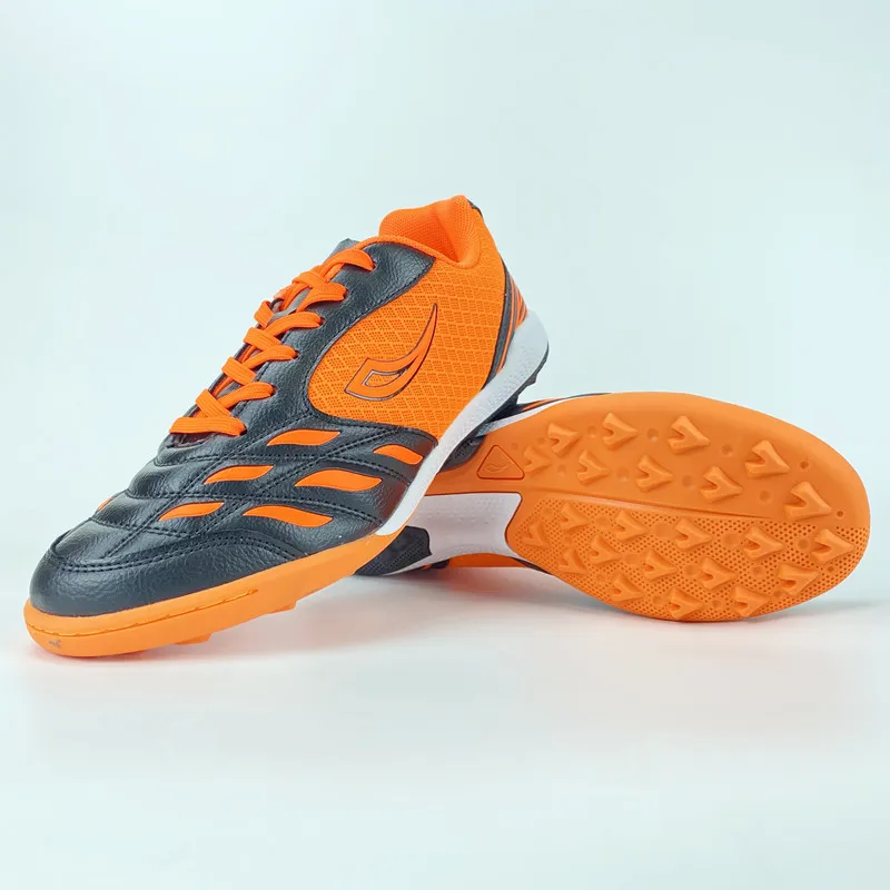 Zapatos De Fútbol Personalizados,Alta Calidad,Oem,Venta Al Por Mayor De  Fábrica - Buy ,Nuevo Zapatos De Fútbol,Botas De Fútbol Product on  Alibaba.com