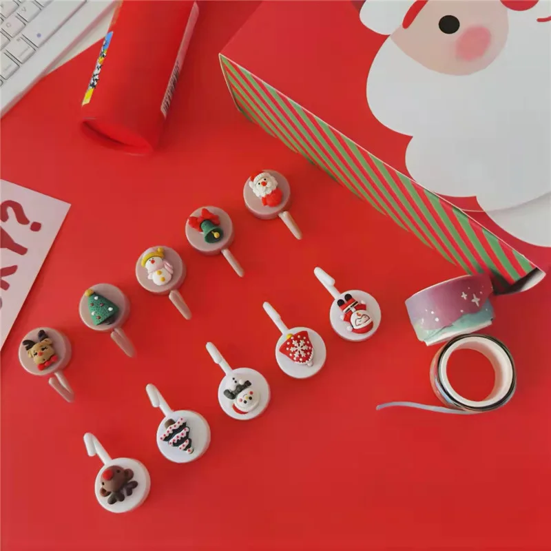 Creative cartoon novelty hooks Christmas Snowman Old elk traceless punch free adhesive novelty hooks strong adhesive novelty hooks details