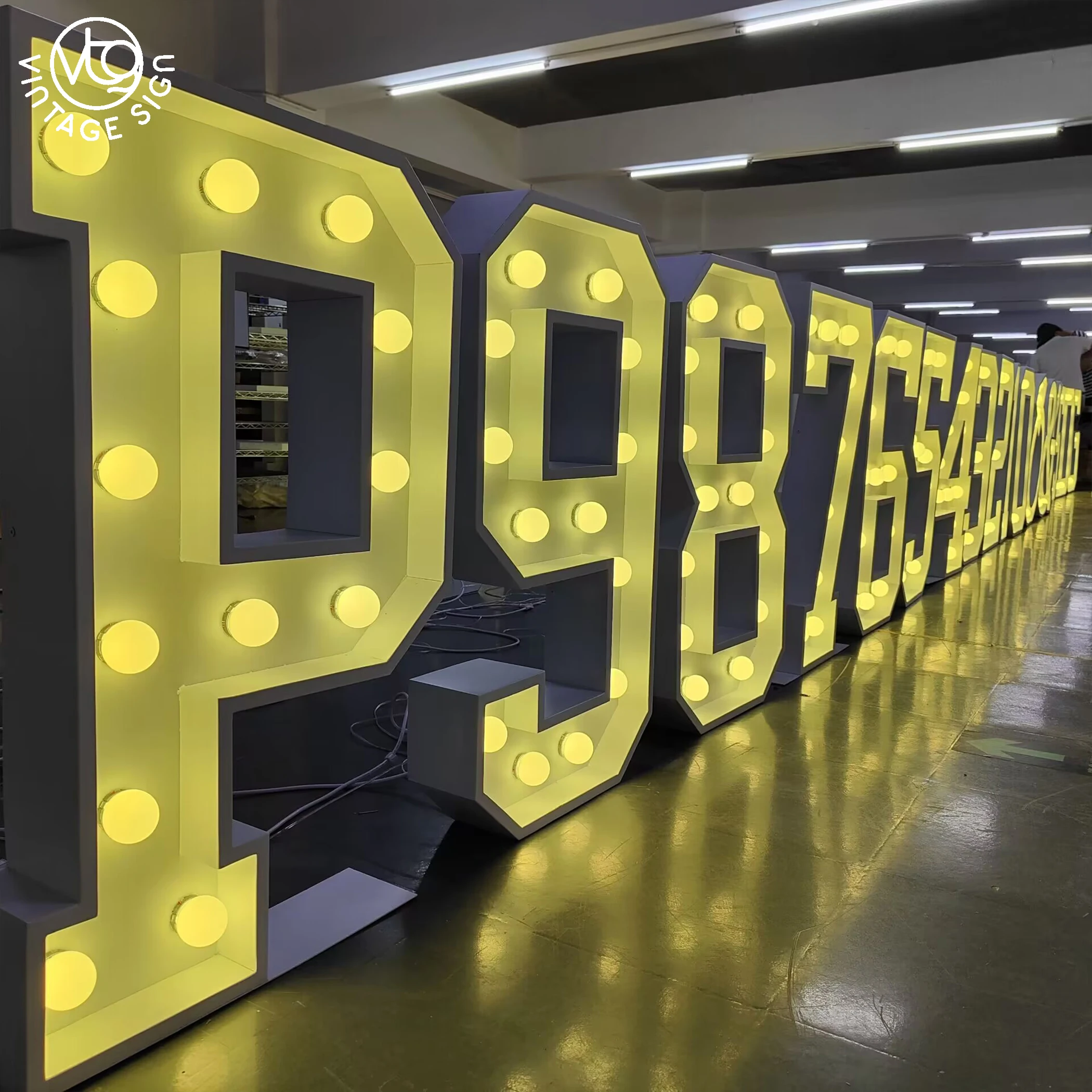 Customized Bulb Light up Numbers for Party Big Marquee Letters
