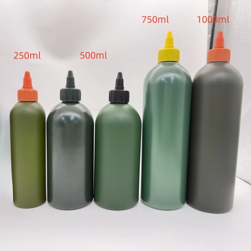 4 stuks knijpflessen 250 ml, oliefles plastic sausflessen sausflessen, transparante knijpflessen, kunststof doseerfles met doppen voor sausdispenser, soja, azijn, ketchup, oliedispenser, met trichter