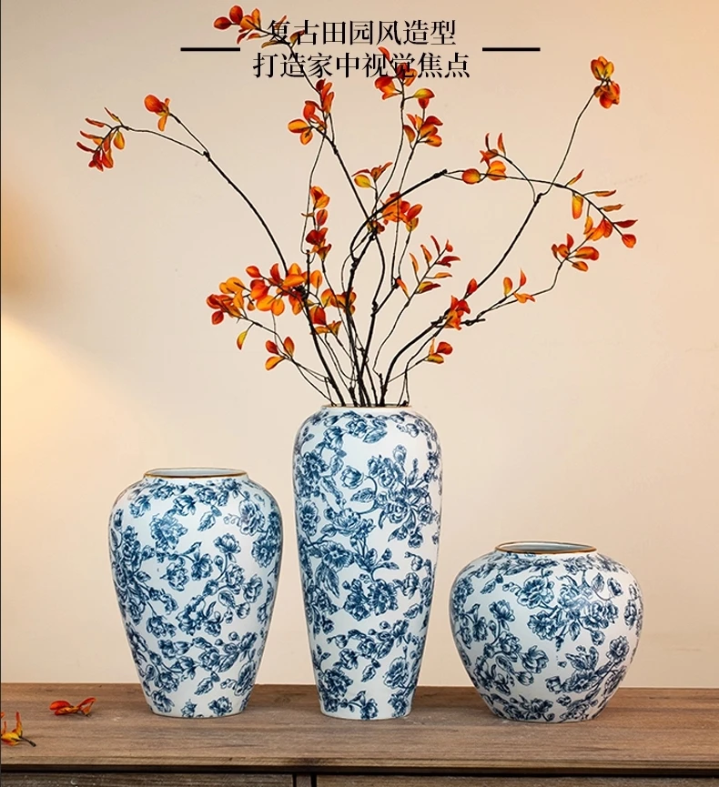 Blue and White Porcelain Retro Chinese Ceramic Vase Modern Art