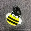 Tie-on bib bee