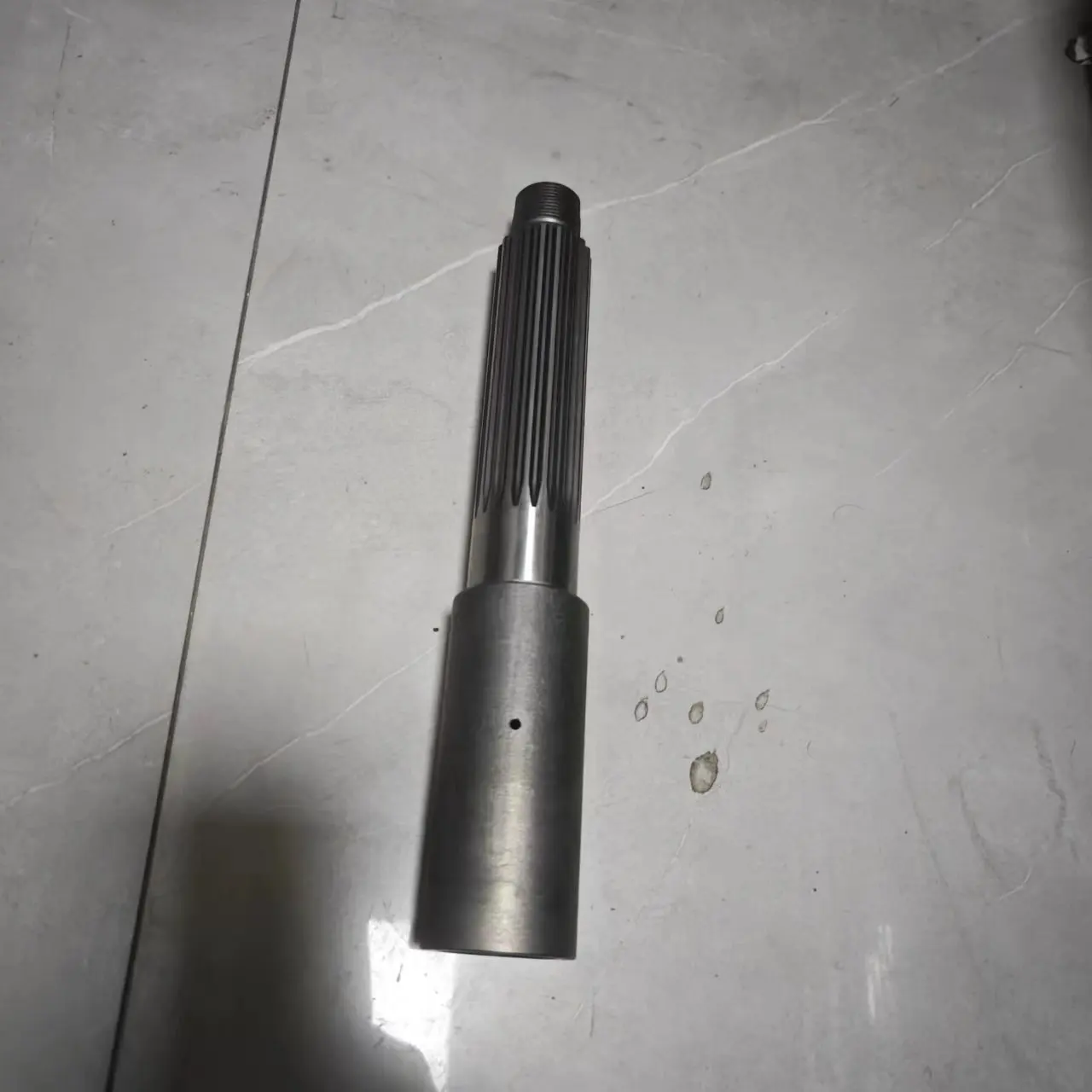 High-quality Distributor Input Shaft for LAND CRUISER