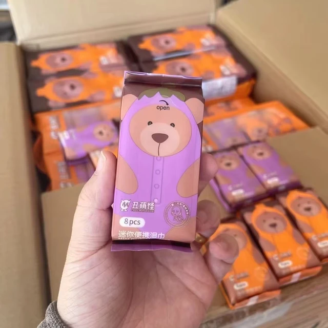 China Factory Supply Mini 8-Pack Bear Wet Wipes Machine Cute and Ugly Baby Household Cleaning Wet Wipes