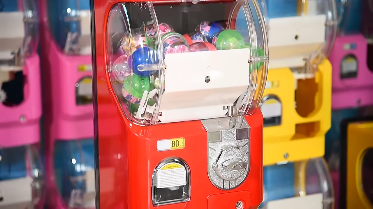 Japanese Capsule Toy Vending Machine Coin Mechanism Operated Gashapon ...