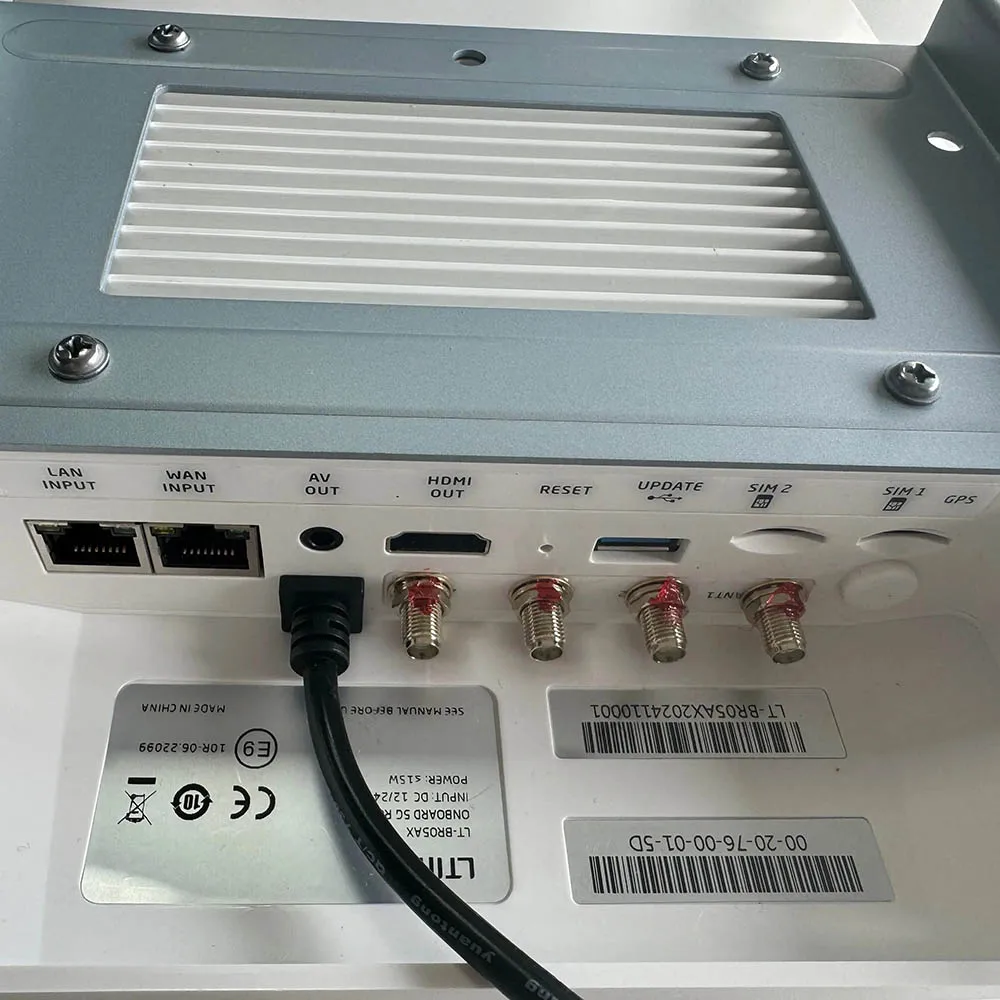Ltime High-Speed Bus VOD Server 2.4G 5.8G Bus 4G Wireless 5g Wifi Router With Sim Card Slot