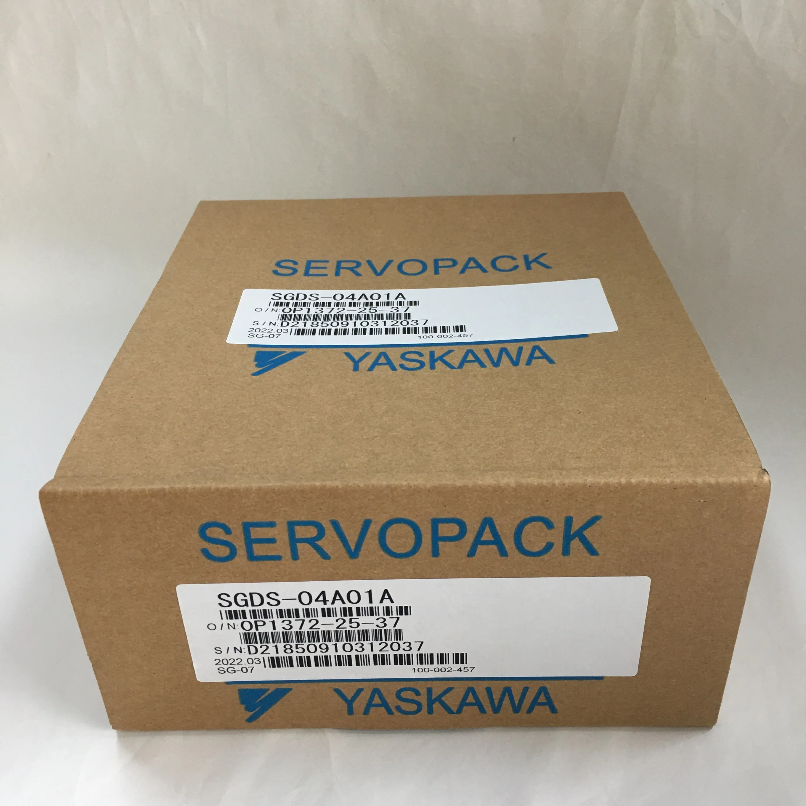 Yaskawa AC servo driver SGDS-04A01A Yaskawa AC servo driver SGDS-04A01A