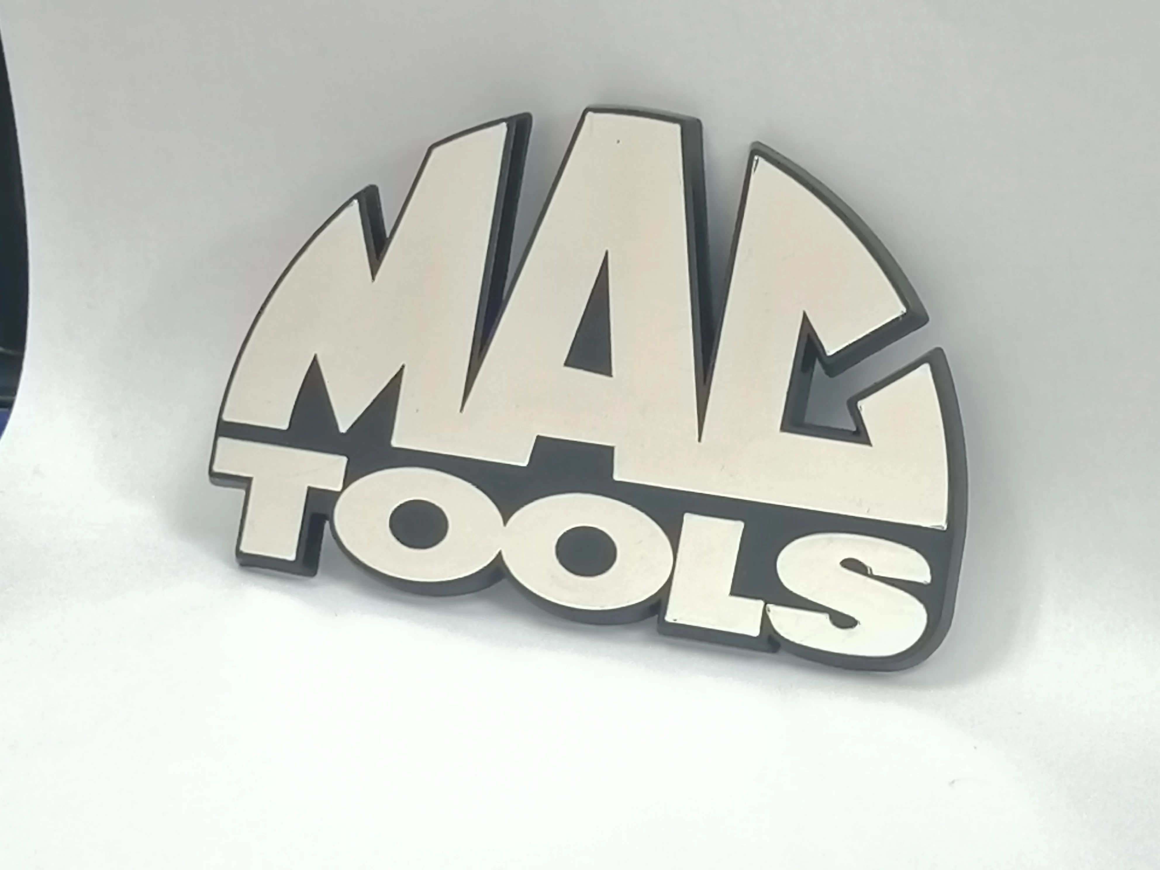 Badge Mac Tools – SVP, N'empruntez Pas Mes Outils – Autocollant Neuf