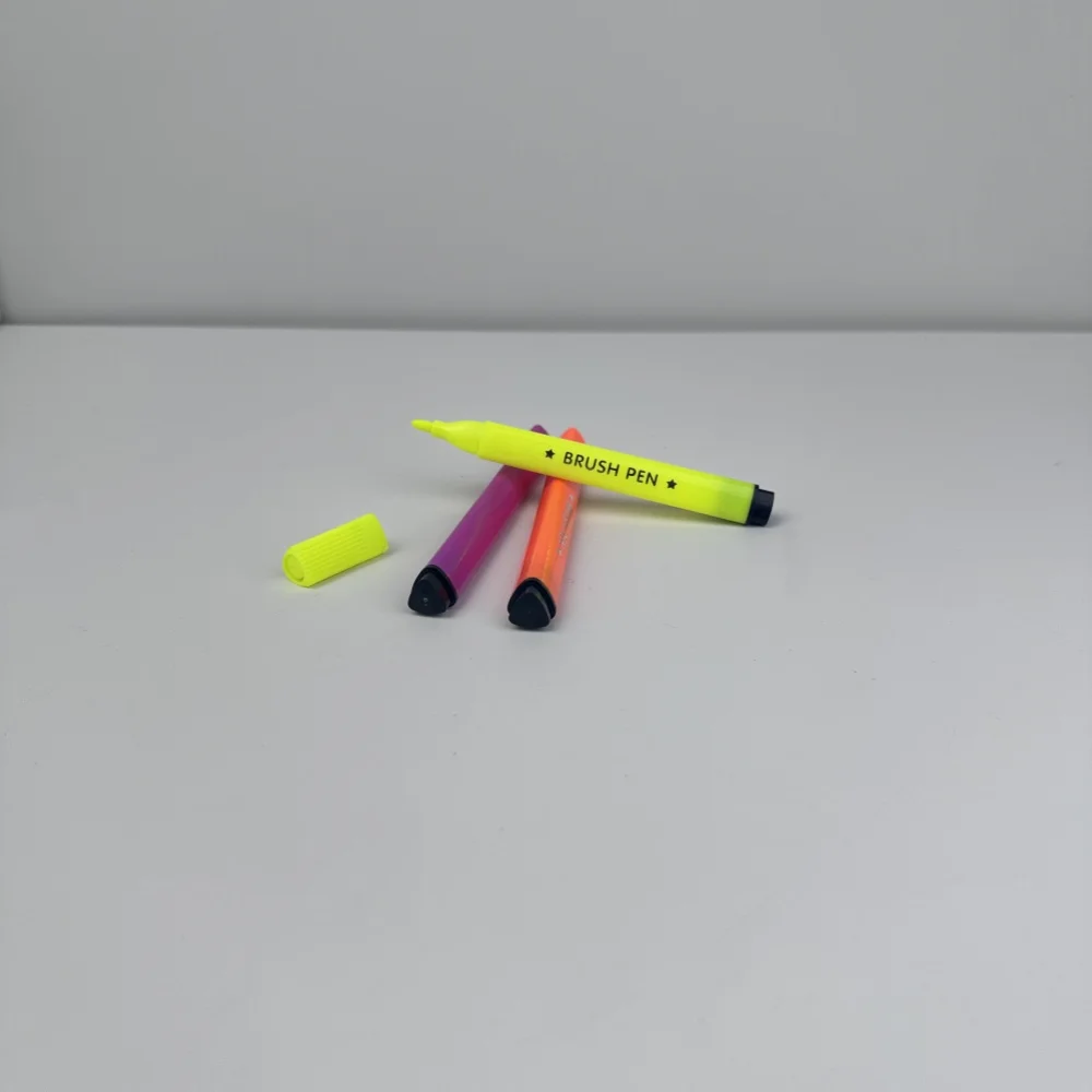 Высокое качество большой треугольный пазл акварельные карандаши 12 видов цветов набор емкости студенческий рисунок