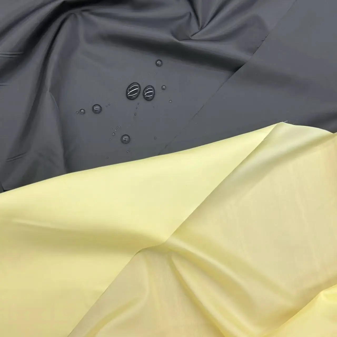 100% Polyester 300T Taffeta Fabric With Waterproof Coating Ultralight Waterproof Fabric for Down Jacket
