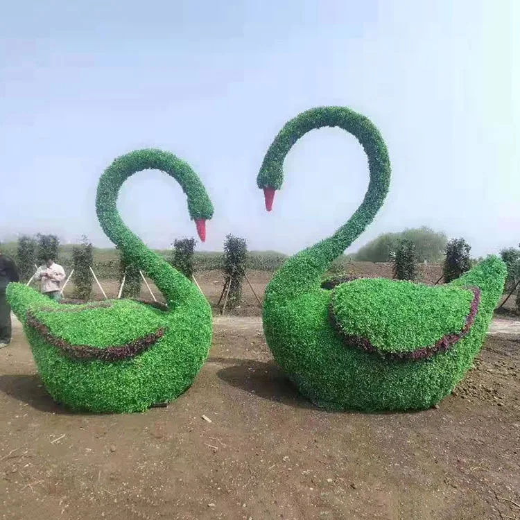 Factory Hand Make Green Outdoor Artificial Animal Grass Topiary Bear