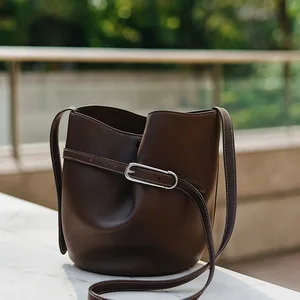 Suppliers Can Customize High-quality Luxury Women's Handbags with rare Leather and Color Options