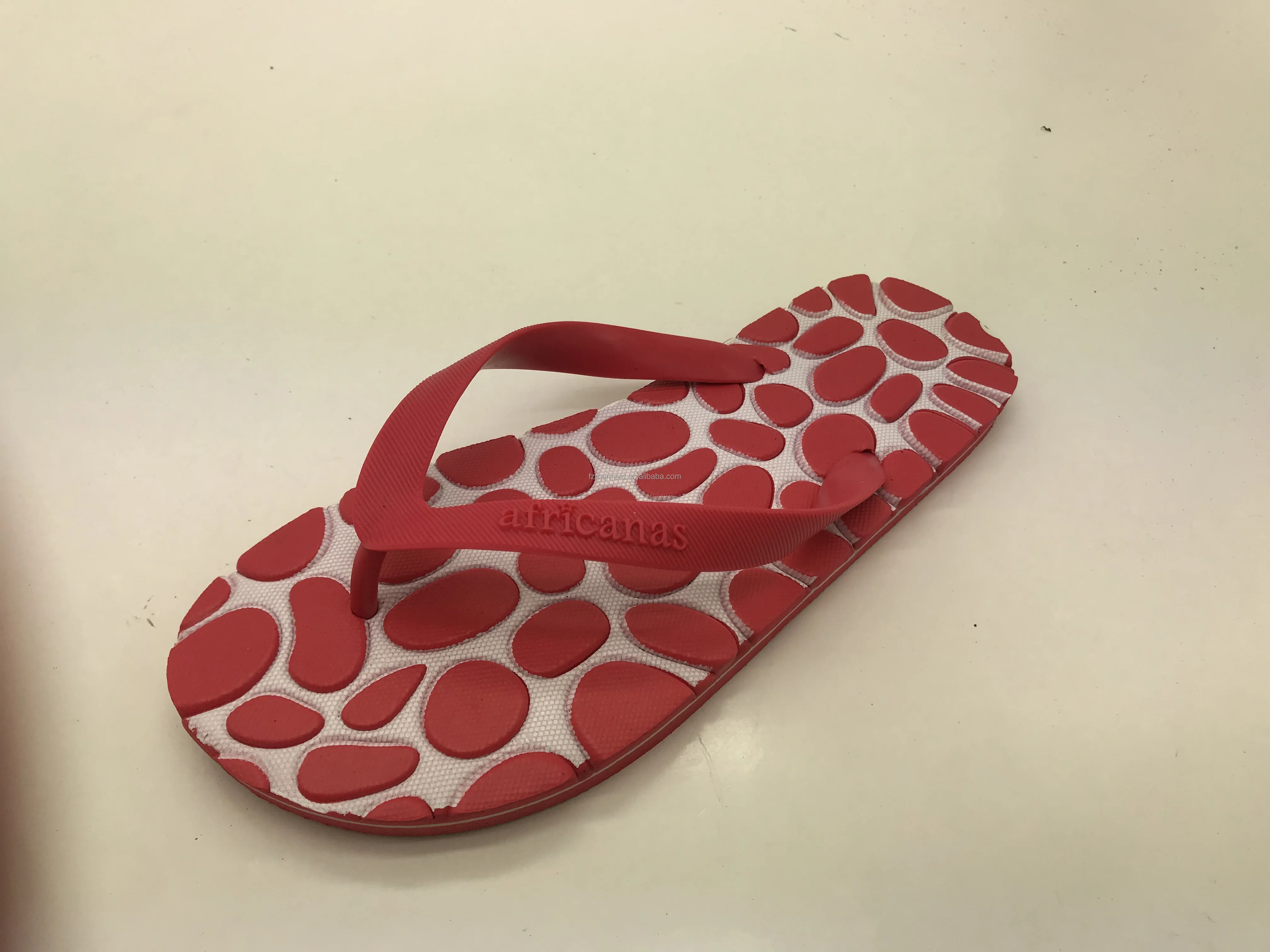 Men Women Wholesale Custom Flip Flops With LOGO Colorful PVC Custom Logo Beach Flip-Flops Slippers Custom Flip Flop Slides