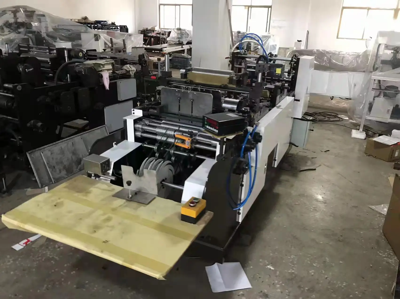 ZXXF-291 Full Automatic Wallet and Pocket Type Envelope Making Machine