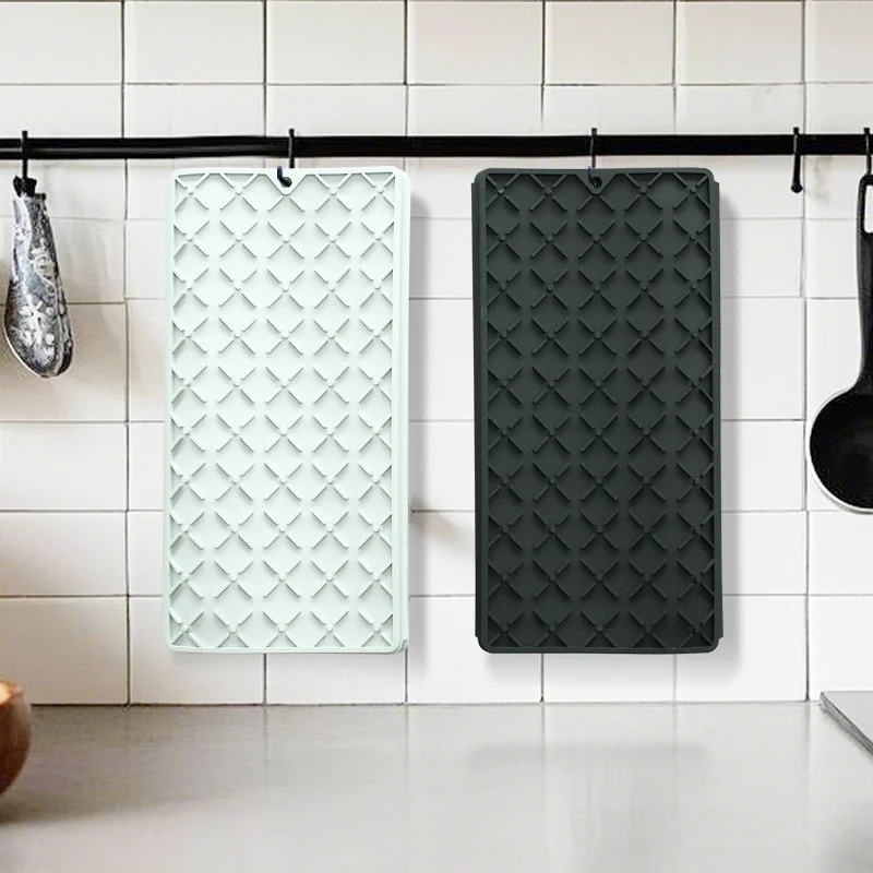Classic Style High-Temperature Triple-Folding Drain Silicone Kitchen Mat Non-Slip Table Bar Oven Mitt Insulation Padded Pads