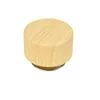 Buon compleanno con venature del legno
