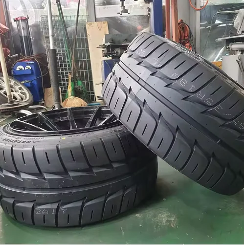 RYDANZ 245/40R18 97W REVIMAX R31 YA2801 RYDANZ REVIMAX R31 - SEMI