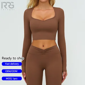 Roregal Fall/Winter Outdoor Running Gym Casual Wear Women's Brushed Long Sleeve Yoga Crop Tops With Chest Pad for Woman