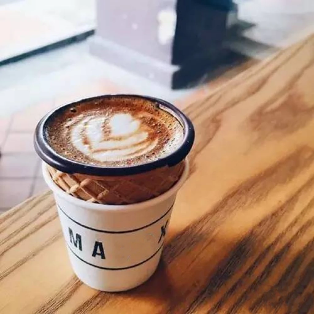 Semi Automatic Chocolate Coating Pizza Cone Edible Coffee Cup Making Machine Edible Biscuit Tea Cup