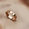5MM oro rosa seis diamantes