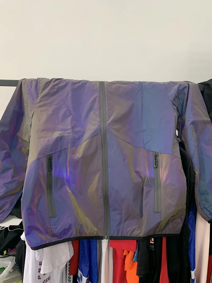 Полностью радужные светоотражающие мужские куртки для улицы