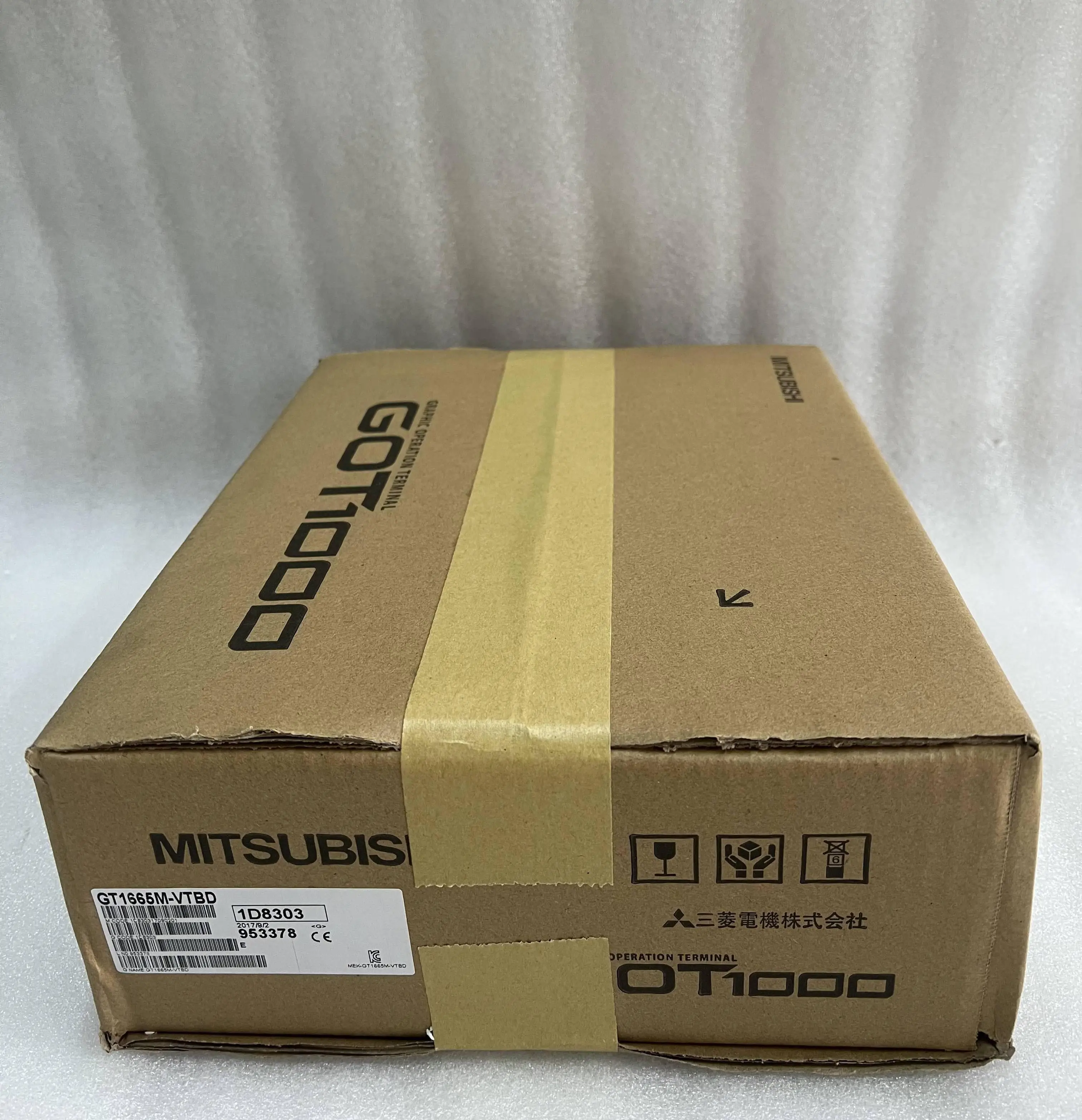 Mitsubishi Graphic Operation Terminal HMI GT1665M-VTBD