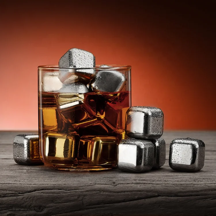 Кубики для охлаждения напитков. Кубики льда для виски многоразовые. Кубики для виски. Металлические кубики для виски. Каменные кубики для виски.