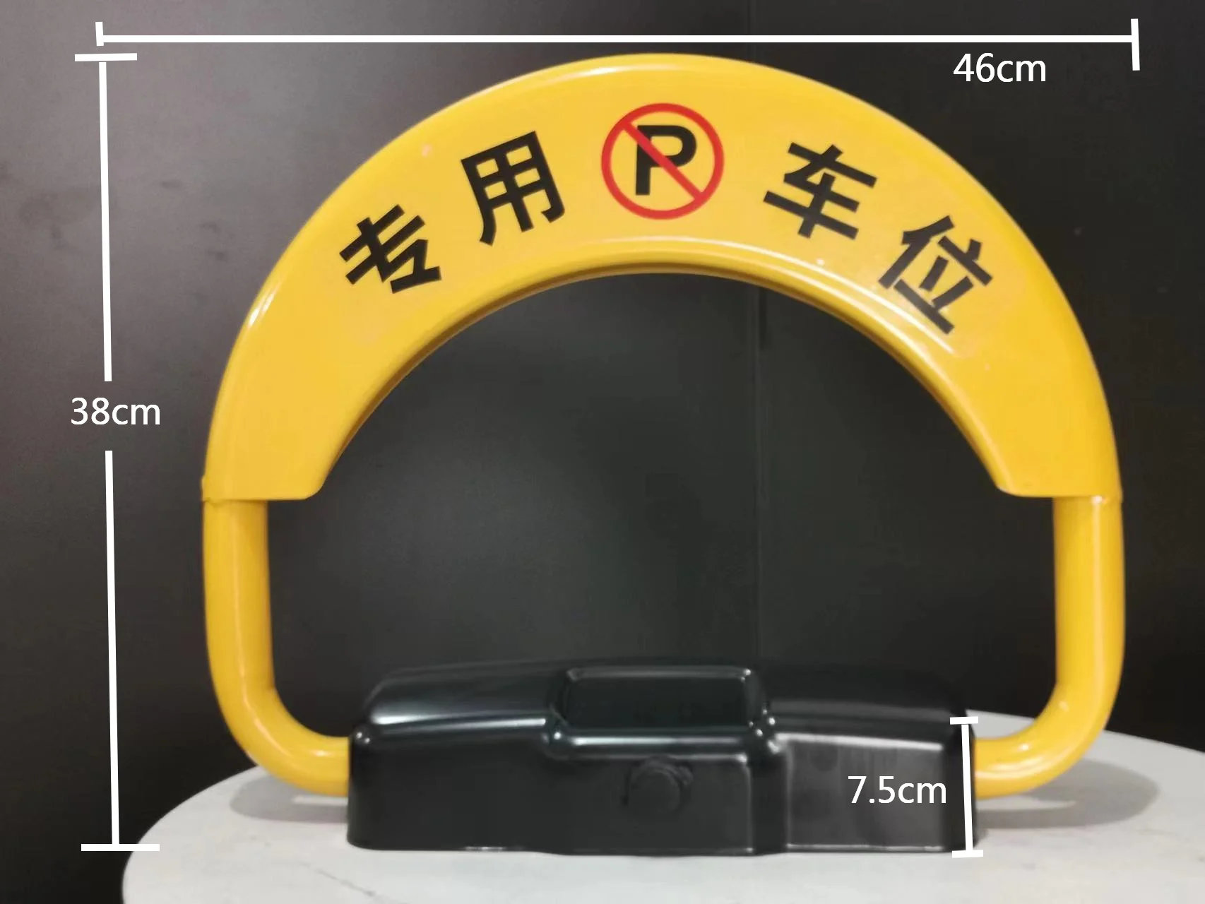 Top quality economical price small base Automatic Remote Control car Parking lock Barrier blocker