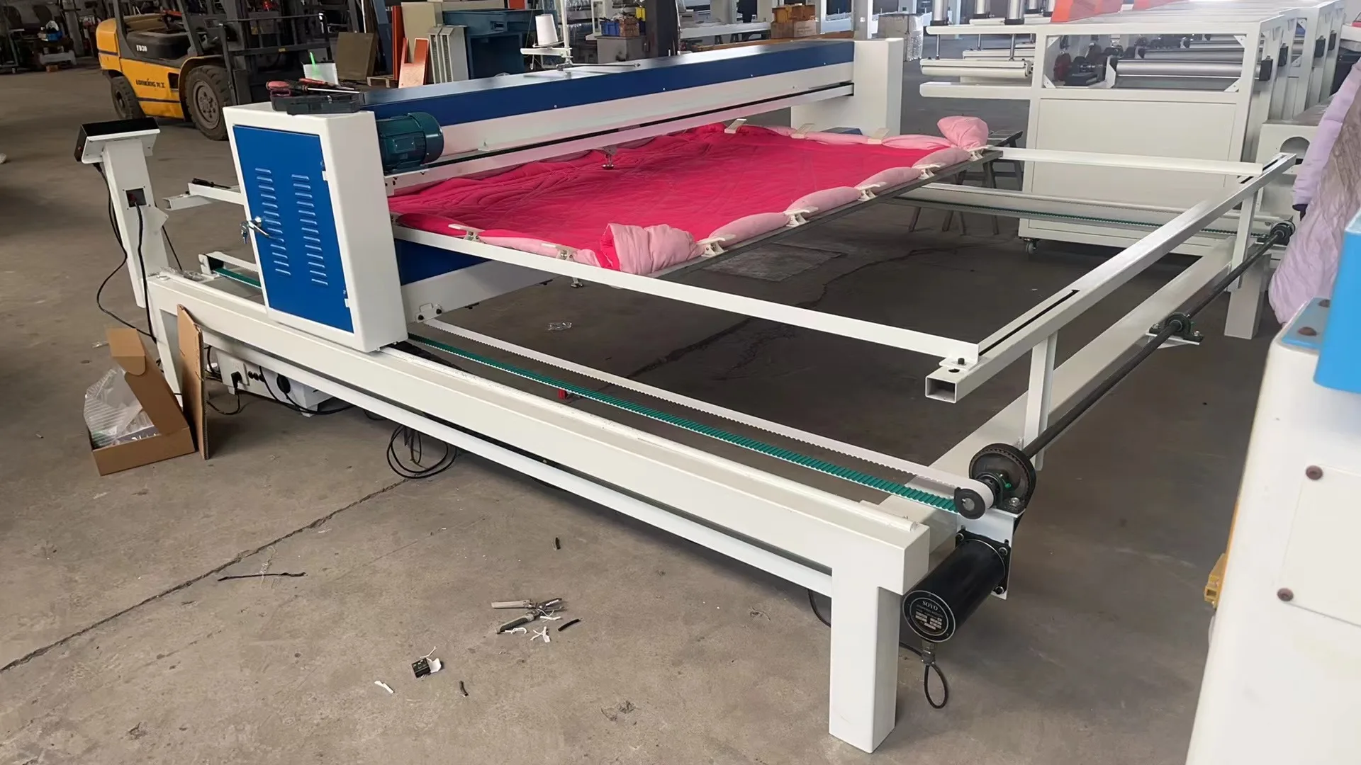 Factory Use Industrial Computerized Single Head Quilt Automatic Quilting Sewing Making Machine