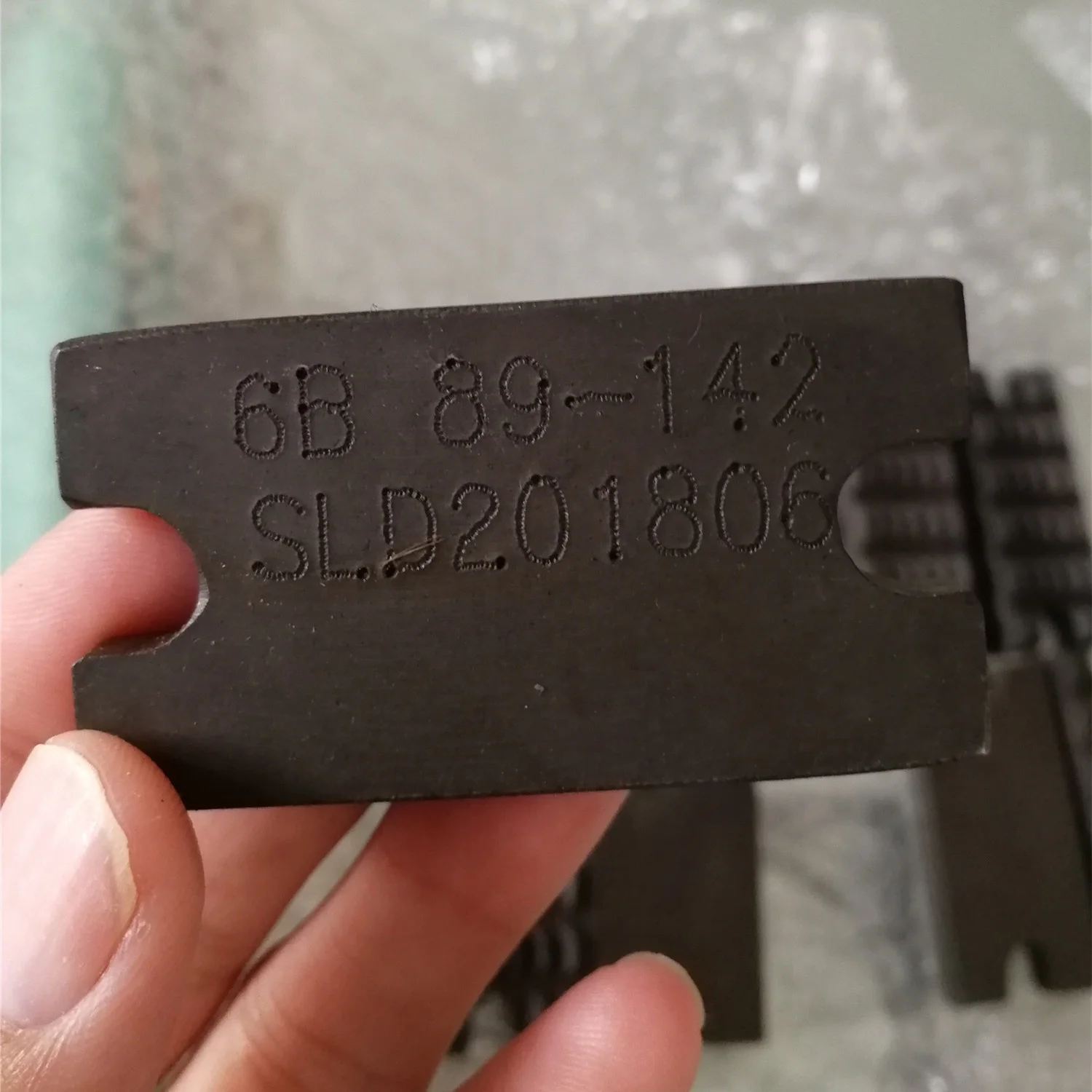 1/2 X 1-1/4 X 5'' Glutting Backup Tong with Slip Insert Manual Power Dies and Jaws for Drilling Equipment Use in Well Drilling