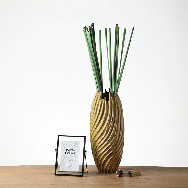 
Newly Design Elegant Polyresin Plant Pot Resin Vase For Home Decor 