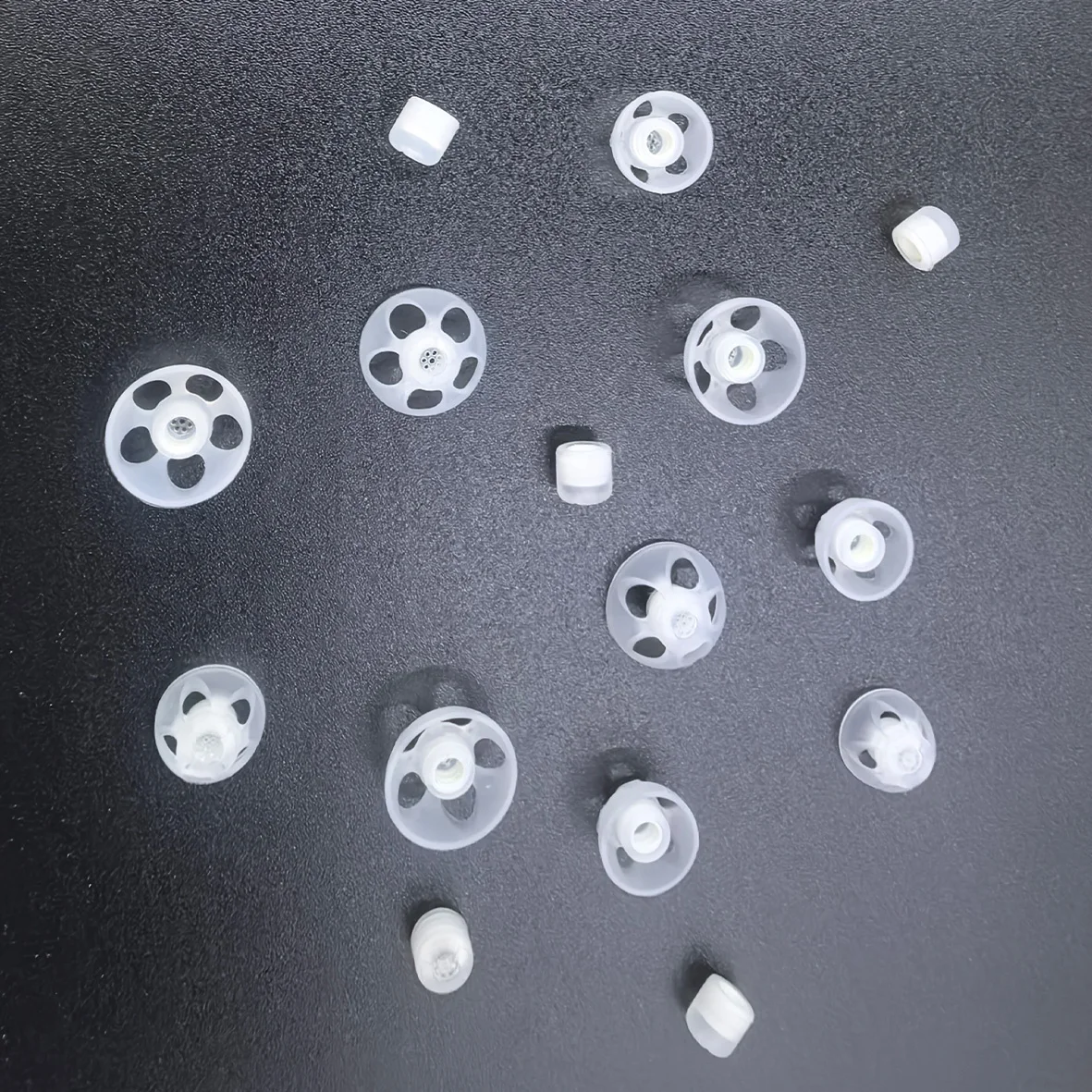 6 Pieces of Pack Signia Connexx Click Silicone Ear Domes Open for Signia Rexton CIC ITC and RIC Model Hearing Aids