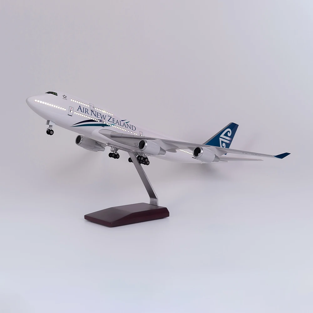 Wholesale Boeing 747-400 Model Airplane - 1/150 Scale