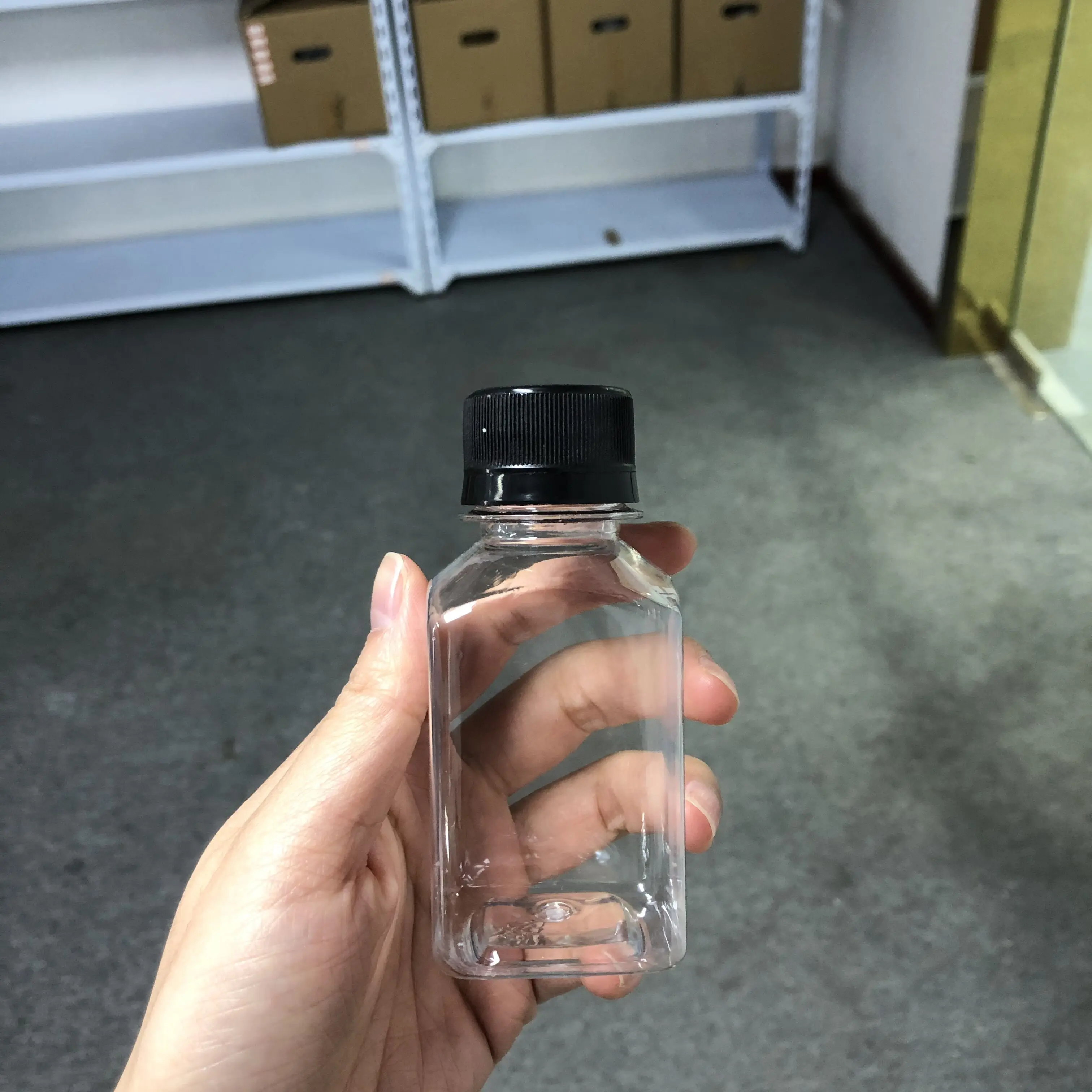 2oz 60ml Pet Plastic Juice Shot Bottles With Tamper Evident Lid Mini