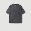 Gris oscuro