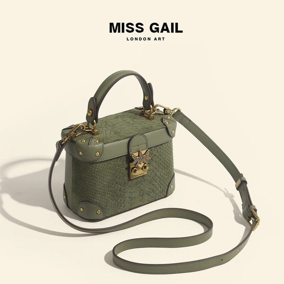 MISS GAIL Velvet Vintage Commuting Lock Box Small Hand Bag 
