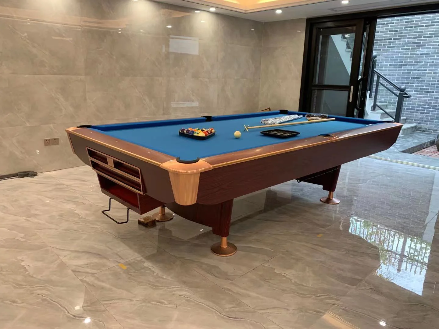 Popular Advanced Quality 9 Feet Tournament Slate Pool Billiard Table with Automatic Ball Return System with Accessories on Sale