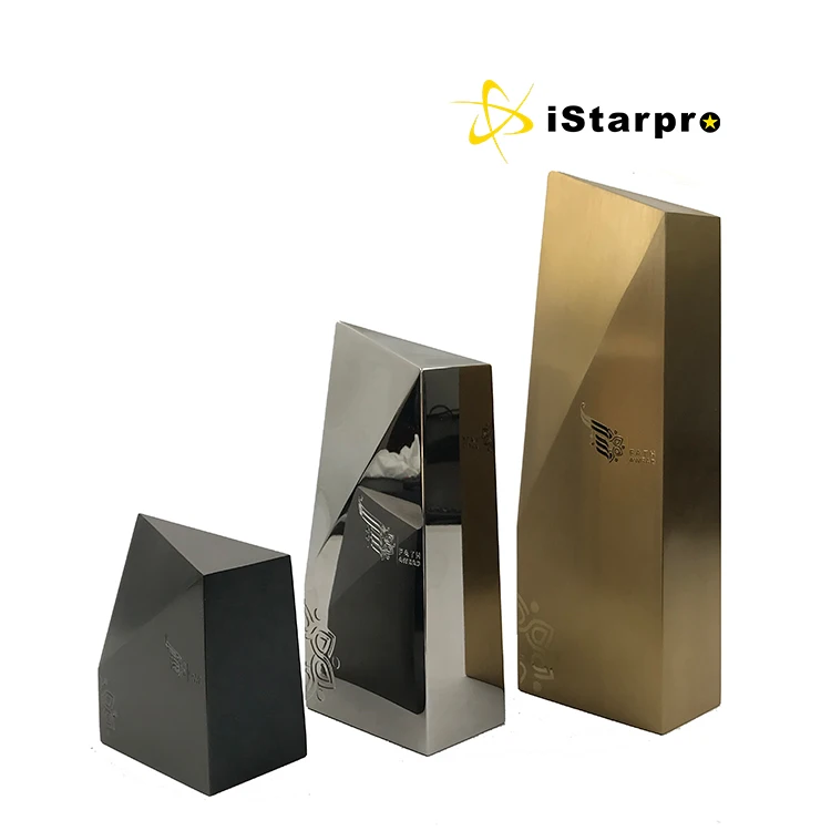 Новинка оптовая продажа Золотая уникальная подставка под заказ металлический трофей от