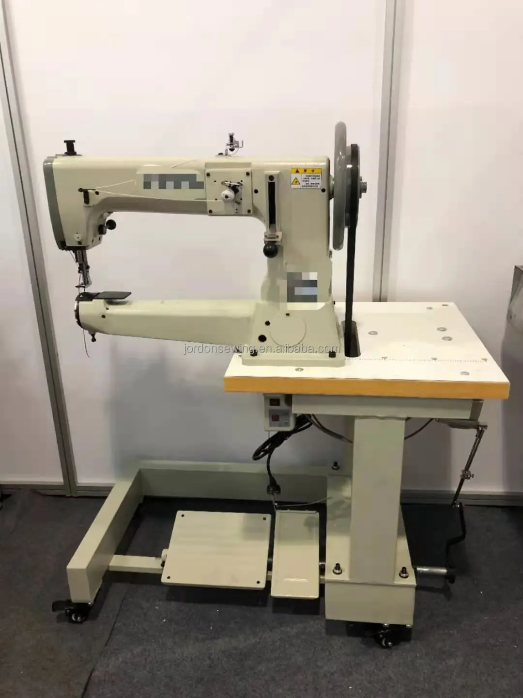 Post Bed Lockstitch Heavy Duty Sewing Machine 810 820 Shoe Leather