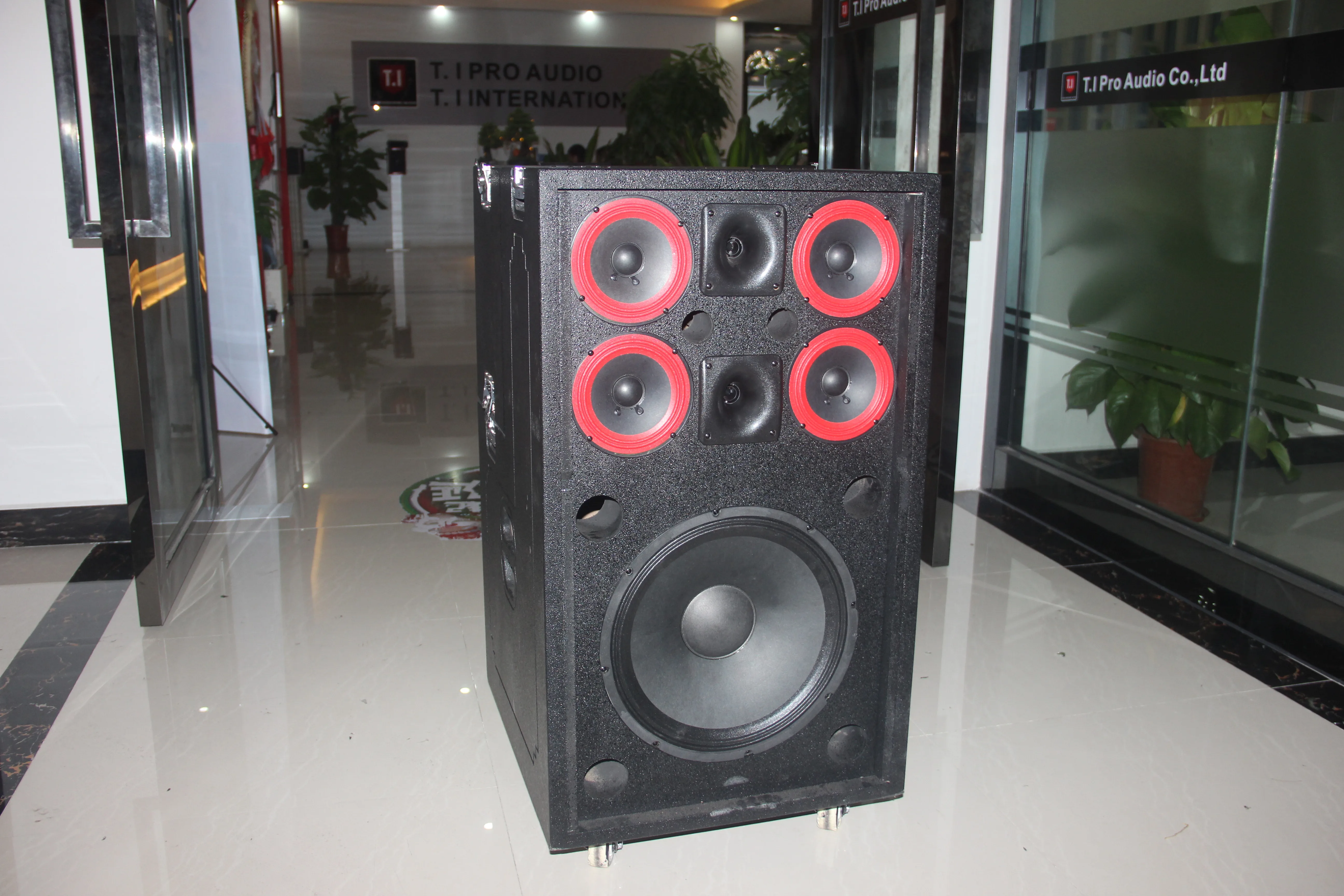 Free Shipping New Model Sound System  Battery Lifestyle Line Array Speaker for Mini Event Indoor Outdoor