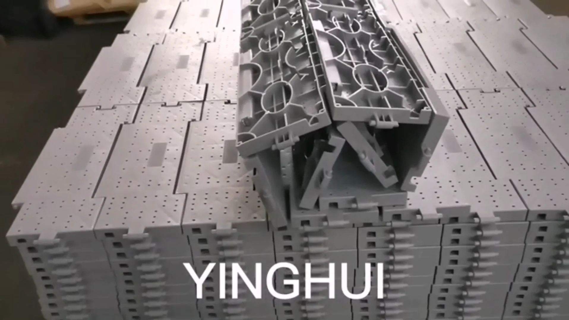 T02 Temporary Interlocking Floor Tiles Outdoor Event Tent Turf