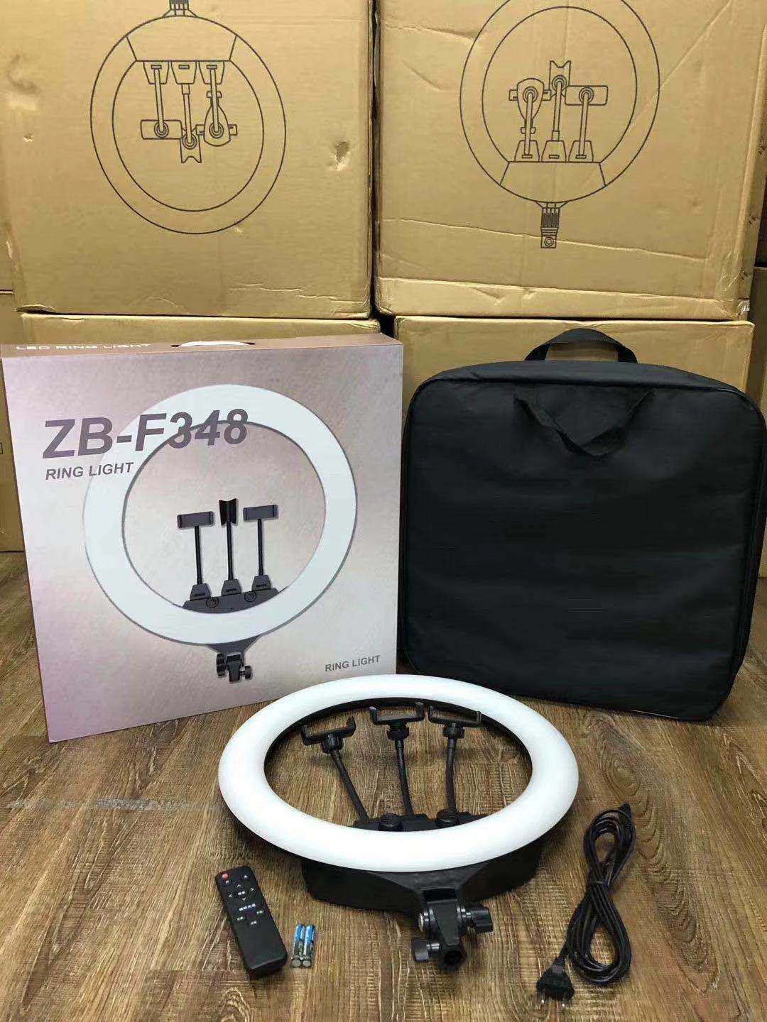 Wholesale Dimmable 22 Inch 56cm Selfie Circle LED Ring Light  Remote Shutter for Live Streaming Makeup