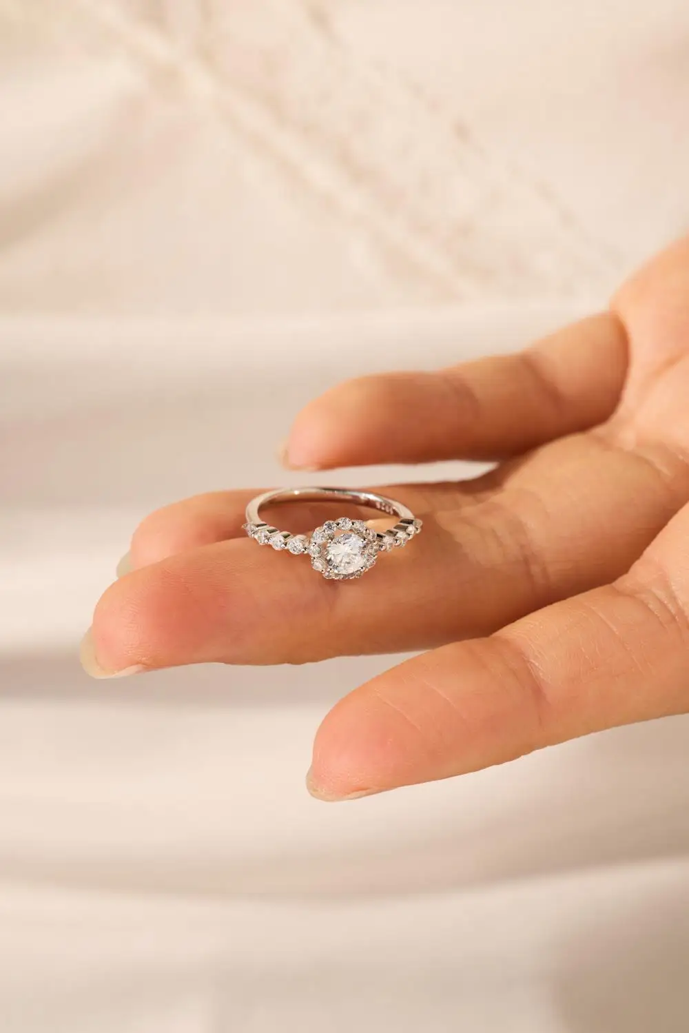 KAKODIY Zircon Large Stone 925 Sterling Silver Round Boutique Jewelry for Women Ring Wedding Ring detail 5
