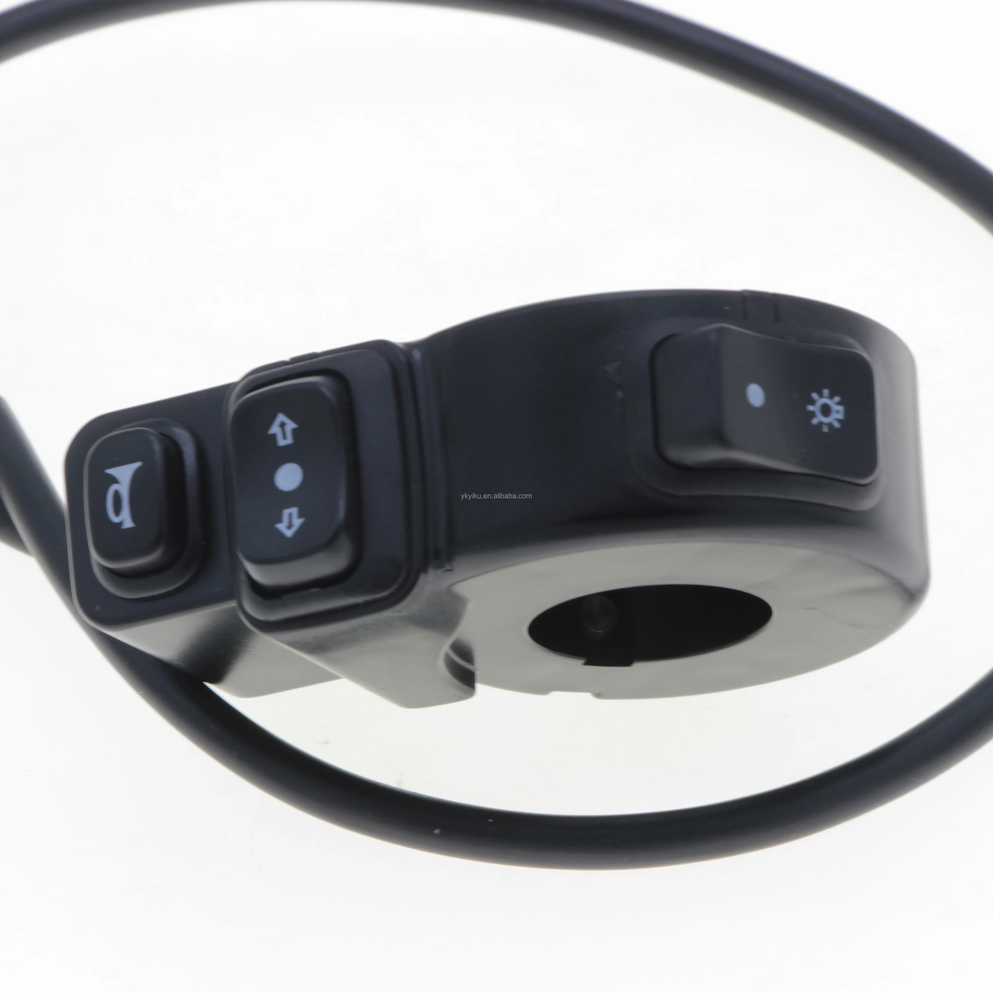 Трехфункциональные фары для